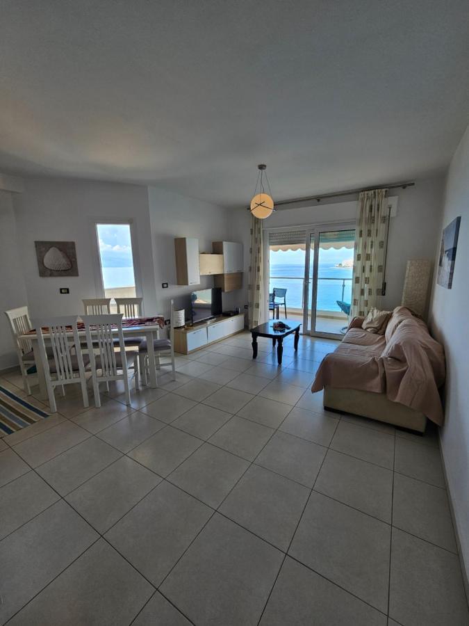 Gregor Apartments Sarandë 外观 照片